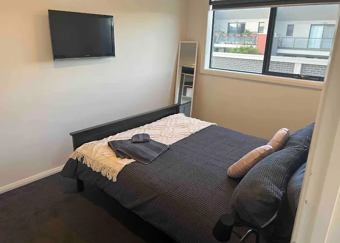 Adorable 1 Bedroom Unit In Coombs